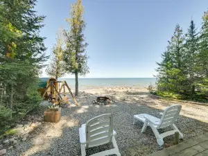 Ocqueoc Family Cabin w/ Sauna on Lake Huron!