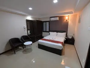 Hotel Sampath