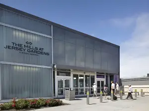 Crowne Plaza NEWARK AIRPORT by IHG