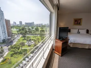 BTH Hotel Lima Golf