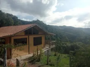 Chalé Sabiá