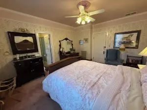 Roseberry House Bed & Breakfast