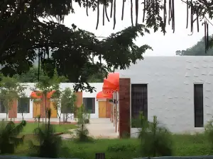 Monoko Porploen Resort Suanphung