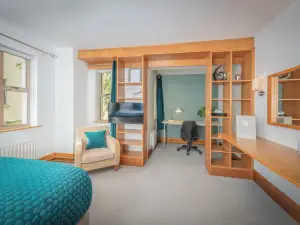 Brennan Court Guest Accommodation