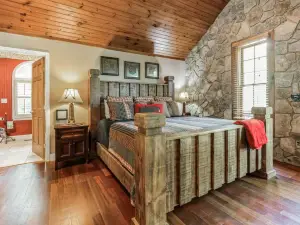 Toccoa River Cottage | Romantic | River Access