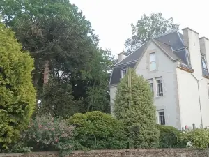 Château Bily B&B Hôtel