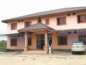 Hongkham Guesthouse Xiengkhouang Laos