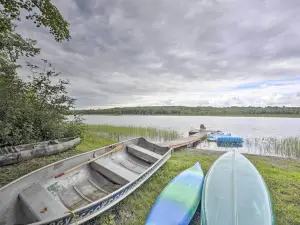 ใกล้กับกิจกรรมสโนว์โมบิล: เคบิน ฮาร์โมนีส่วนตัว พร้อม ดาดฟ้า!