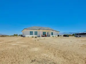 Serene Pahrump Cottage w/ Mountain Views!