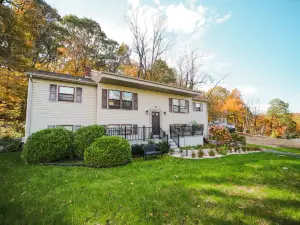 Infinity MountView House
