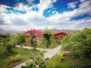 Lemon Garden Lodge