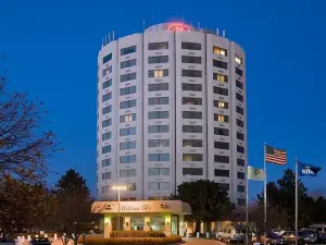 Hilton Chicago/Oak Lawn