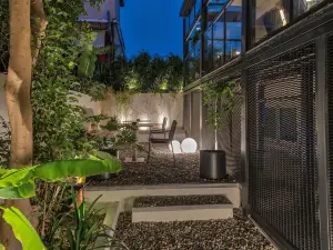 Bitzaro Boutique Hotel