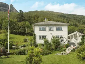 11 person holiday home in Syvde