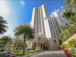 ホテル ザ ロイヤル プラザ