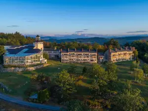 Steele Hill Resorts