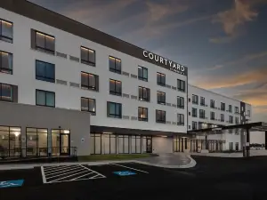 Courtyard Conway