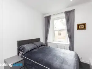 City Centre 2 Bedroom Flat