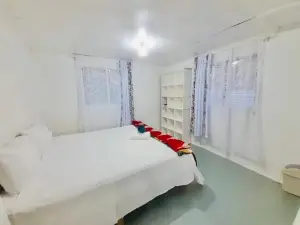 Coral Cottage - Entire Place