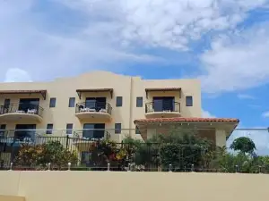 Dream stay on the Strand, one bedroom apartment on the third floor