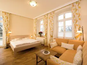 Hotel Gutshaus Parin - Bio- Und Gesundheitshotel