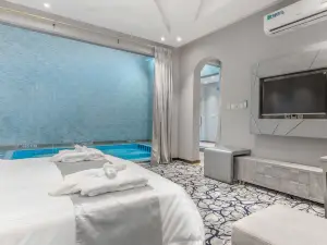 Shalalat Al Ghaba Chalets