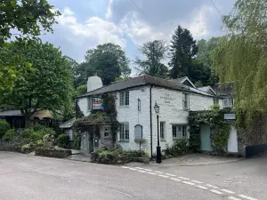 ザ ウォーターマンズ アームズ