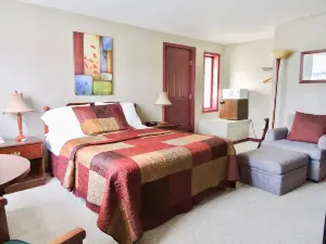 Vinehurst Inn & Suites