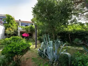 Fantastic Garden Zoey 6