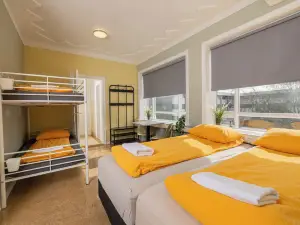 Hostel B47