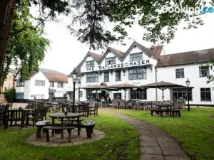 The Oatlands Chaser by Innkeeper's Collection
