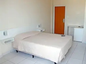 Habitat Hotel de Leme Ltda