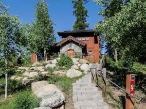 Clearwater Cottage 87 at Tamarack Resort by Casago McCall - Donerightmanagement