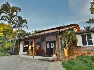 Solar Dos Ipês
