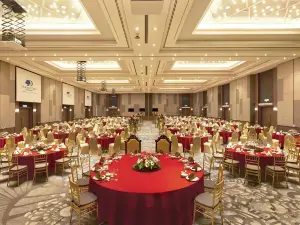 DoubleTree by Hilton Damai Laut Resort