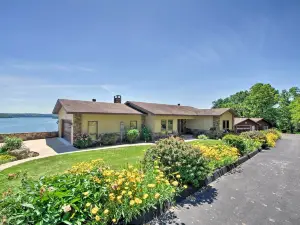 Lake Norfork Home W/Waterview Patio + Balcony