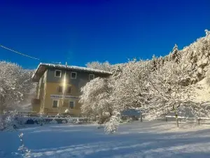 TheCrossing Bed & Breakfast