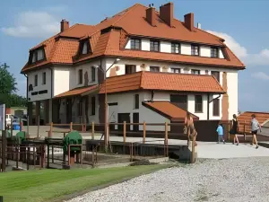 Pensjonat Bobrowy Dwór