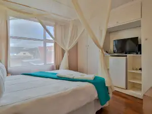 Fisherhaven Travellers Lodge