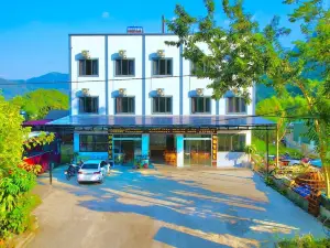 An Thao Ba Be Hotel