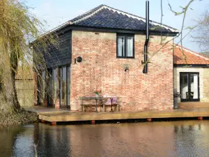 Fishpond House, Sotherton