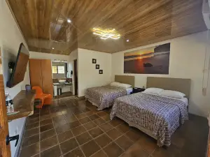 Hostal Nica Valley