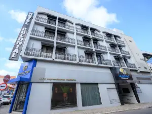 Hotel Colonial