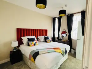 The courtyard bar, kitchen, rooms