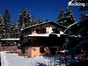 Villa San