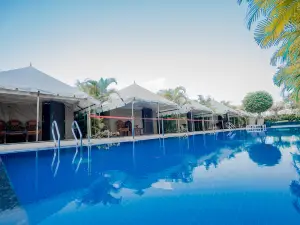 Pride Hotel & Convention Centre Indore
