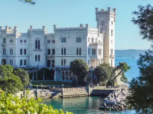 Beautiful Home in Muggia with 3 Bedrooms
