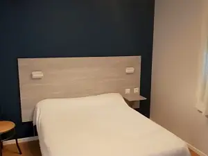 호텔 레스토랑 르 부르뇌프