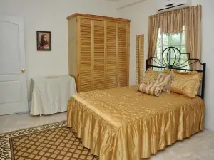 Windmill Villa
