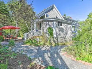 Coastal Maine Retreat: Deck w/ Bay Views!